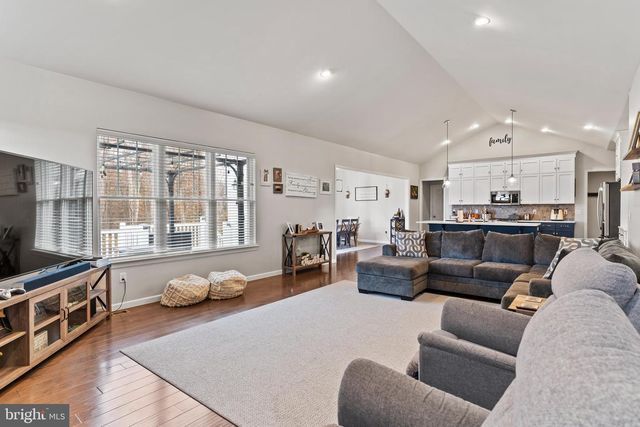 290 POPLAR DR, Boiling Springs, PA 17007