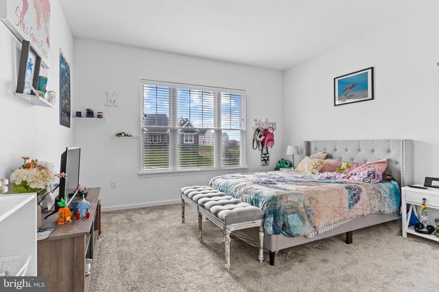 290 POPLAR DR, Boiling Springs, PA 17007