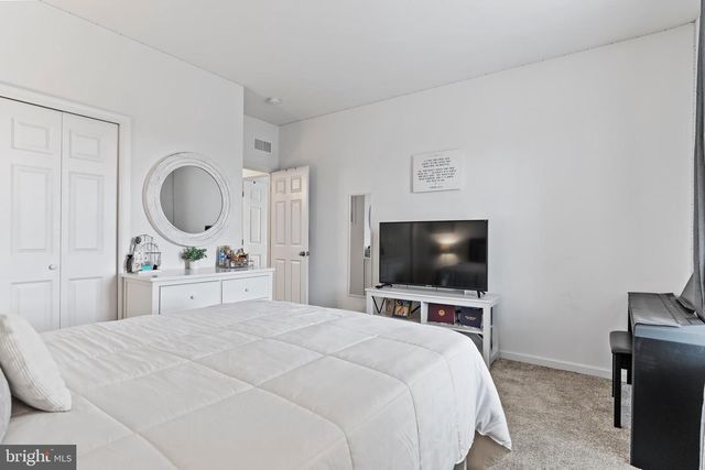 290 POPLAR DR, Boiling Springs, PA 17007