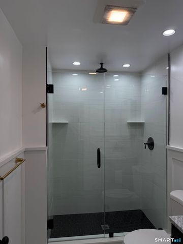 610 Hawley Avenue, Bridgeport, CT 06606