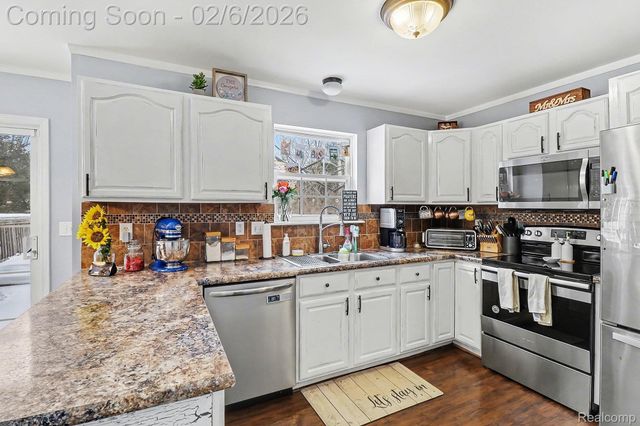 15123 Meadow Lane, Fenton Charter Township, MI 48451