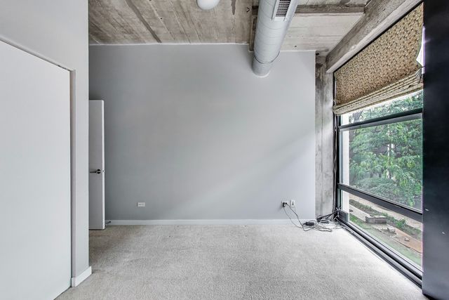 1110 W 15th Street 218, Chicago, IL 60608