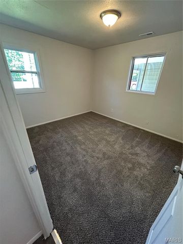 813 Saint William Drive, Cahokia, IL 62206