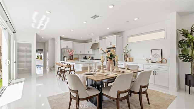291 Lynx, Irvine, CA 92618