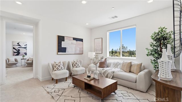 291 Lynx, Irvine, CA 92618