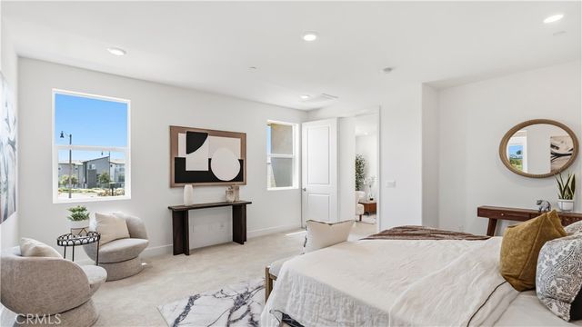 291 Lynx, Irvine, CA 92618