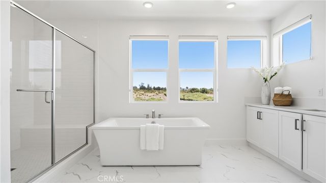 291 Lynx, Irvine, CA 92618