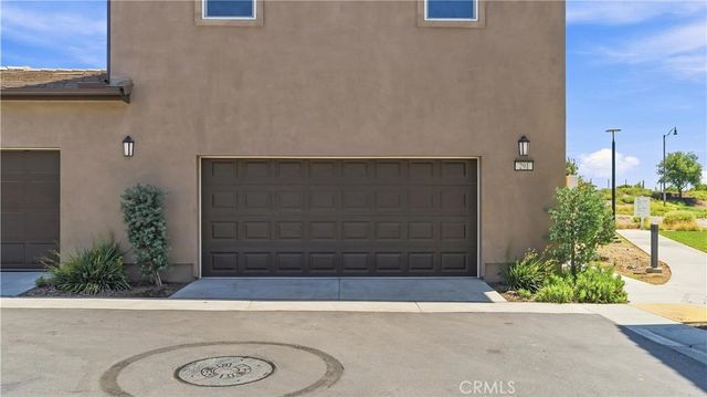 291 Lynx, Irvine, CA 92618