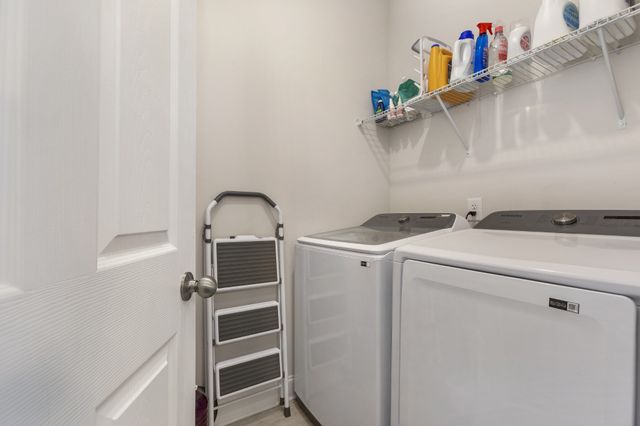 192 Grandstand Blvd, Gallatin, TN 37066