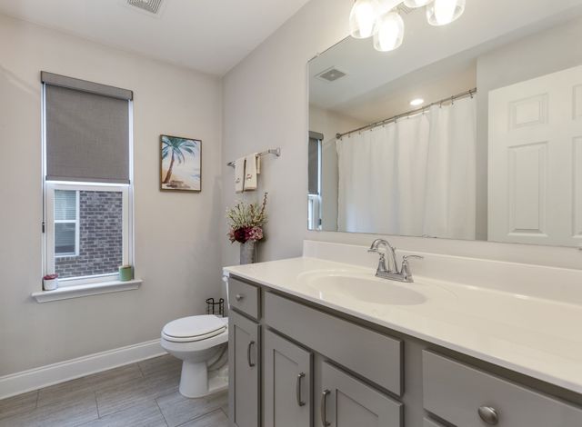 192 Grandstand Blvd, Gallatin, TN 37066