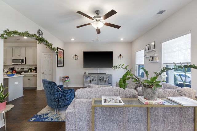 192 Grandstand Blvd, Gallatin, TN 37066