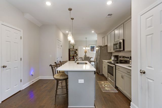 192 Grandstand Blvd, Gallatin, TN 37066