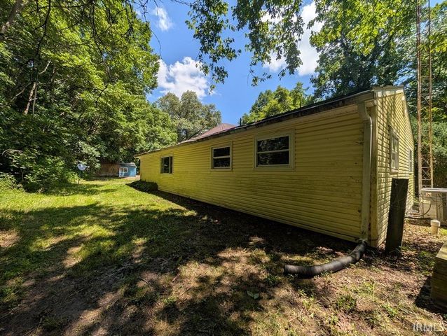 4131 State Road 158, Bedford, IN 47421