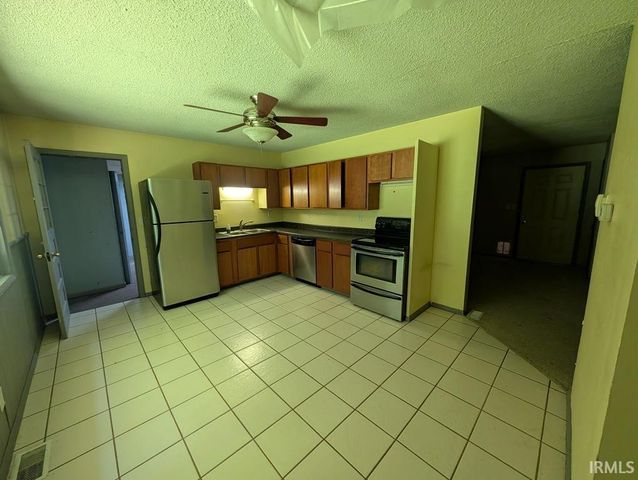 4131 State Road 158, Bedford, IN 47421