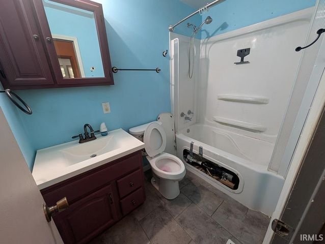 4131 State Road 158, Bedford, IN 47421
