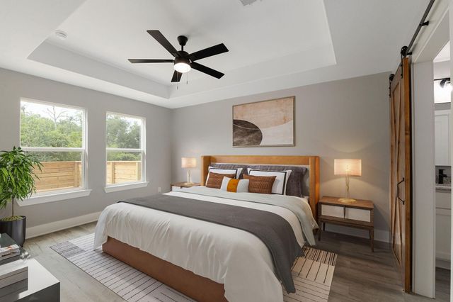 63 S Blunck Road, Lake Jackson, TX 77566