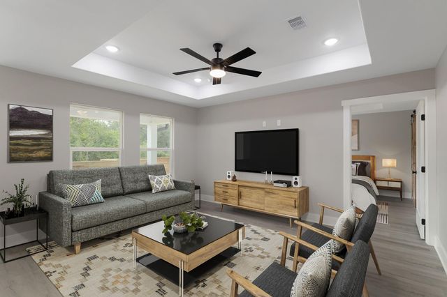 63 S Blunck Road, Lake Jackson, TX 77566