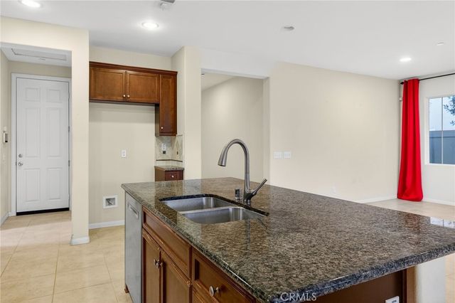 3470 Yellowstone Court, Perris, CA 92570