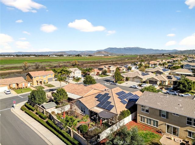 3470 Yellowstone Court, Perris, CA 92570