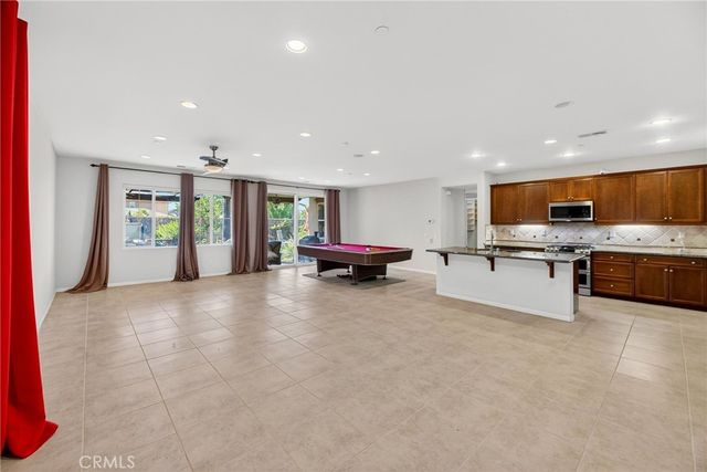 3470 Yellowstone Court, Perris, CA 92570