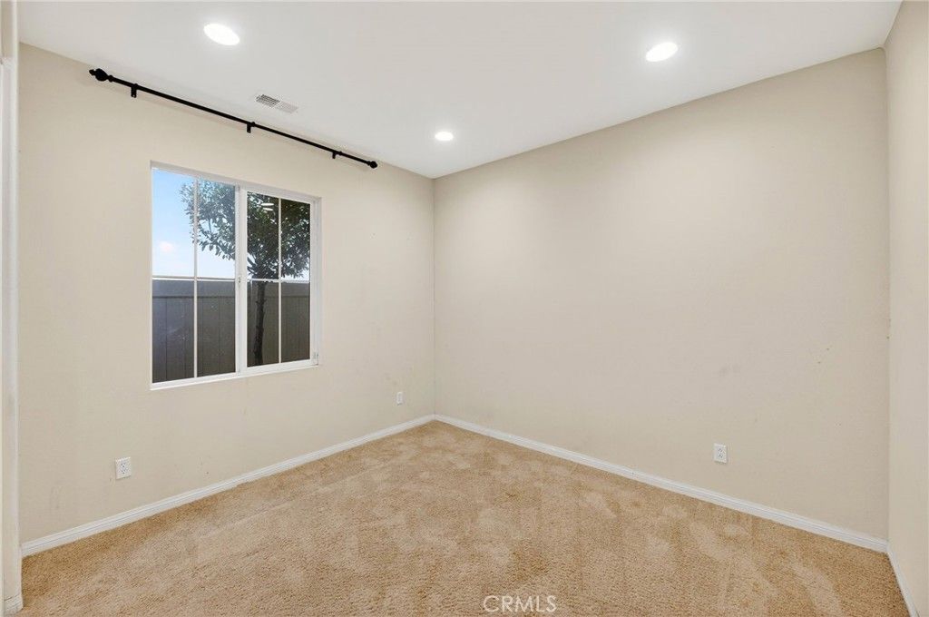 Image 24 of property listing at 3470 Yellowstone Court, Perris, CA 92570