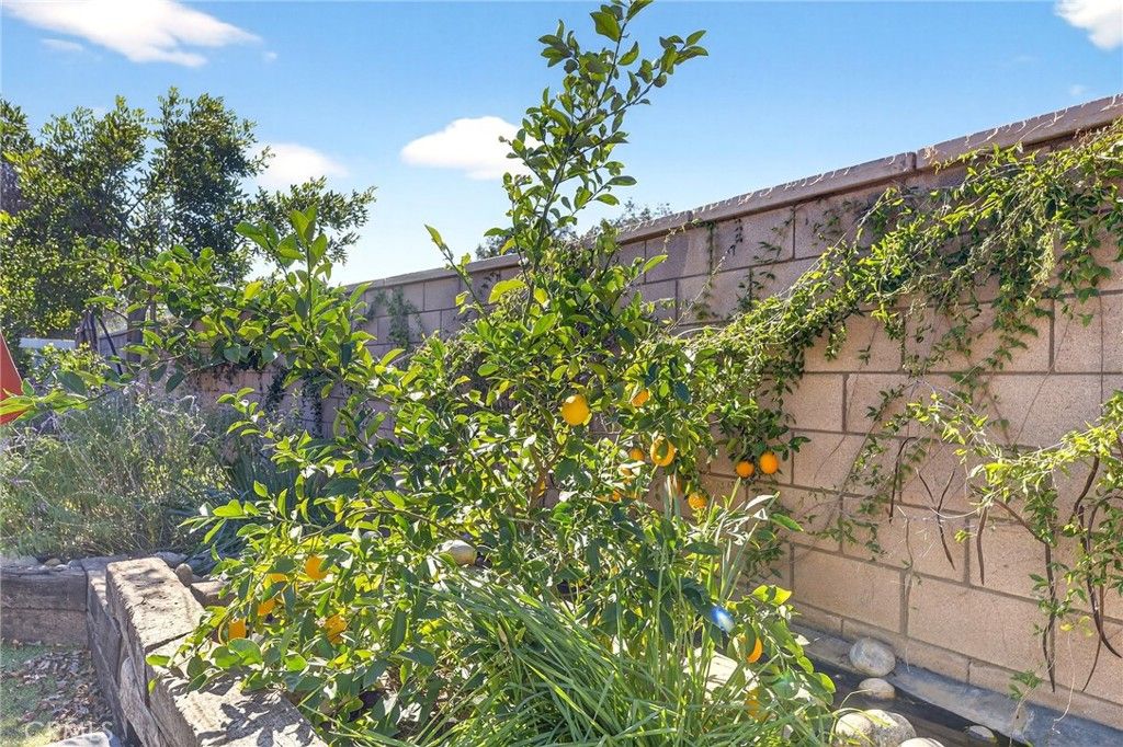 Image 42 of property listing at 3470 Yellowstone Court, Perris, CA 92570