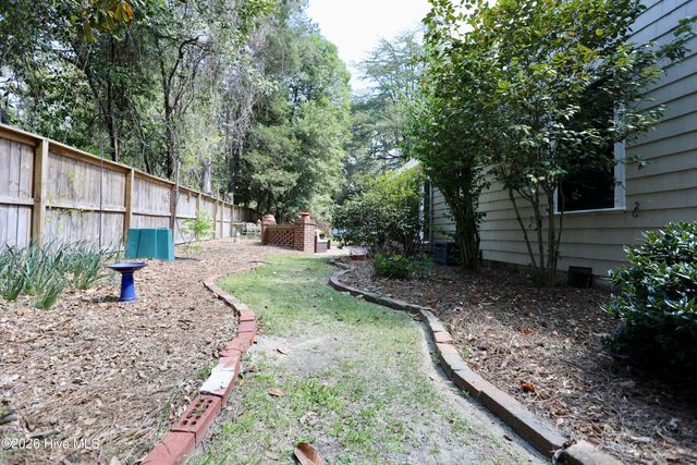 370 E Morganton Road, Southern Pines, NC 28387