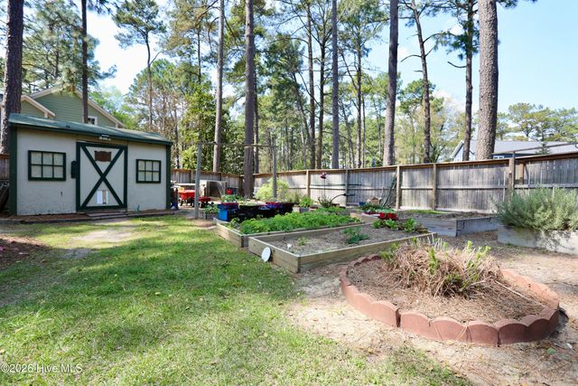 370 E Morganton Road, Southern Pines, NC 28387