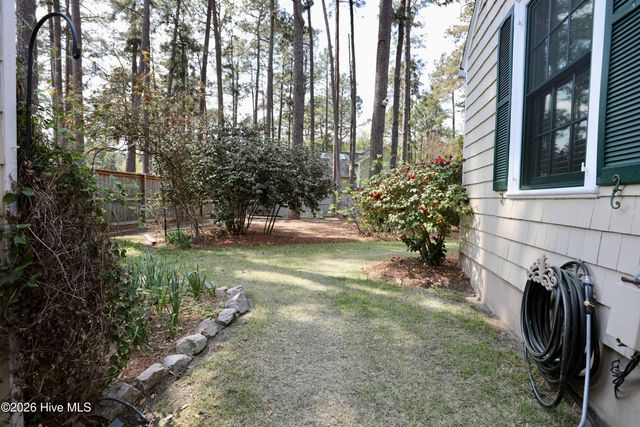 370 E Morganton Road, Southern Pines, NC 28387
