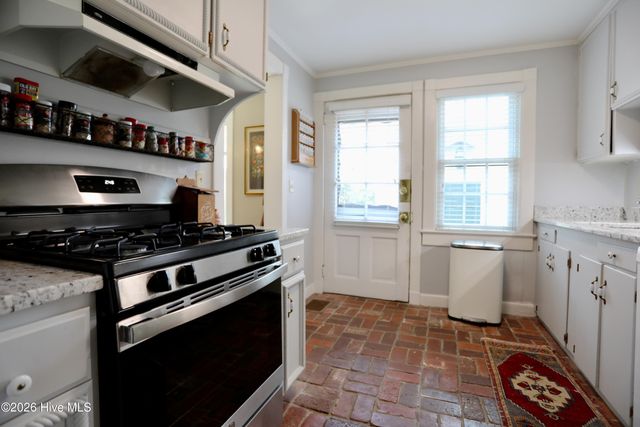 370 E Morganton Road, Southern Pines, NC 28387