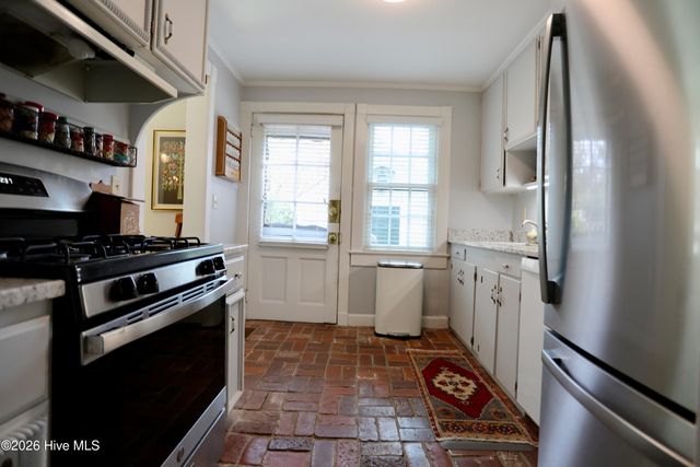 370 E Morganton Road, Southern Pines, NC 28387