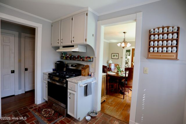 370 E Morganton Road, Southern Pines, NC 28387