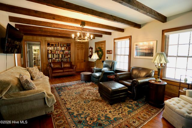 370 E Morganton Road, Southern Pines, NC 28387