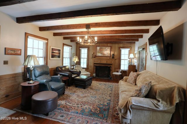 370 E Morganton Road, Southern Pines, NC 28387