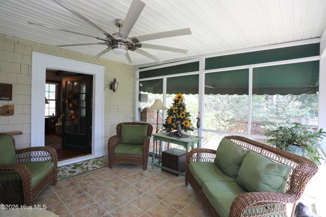 370 E Morganton Road, Southern Pines, NC 28387