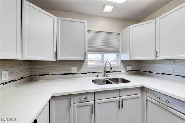 365 West Rochell Drive, Henderson, NV 89015