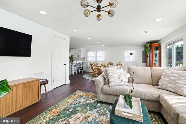 362 SHORE WAY, Tuckerton, NJ 08087