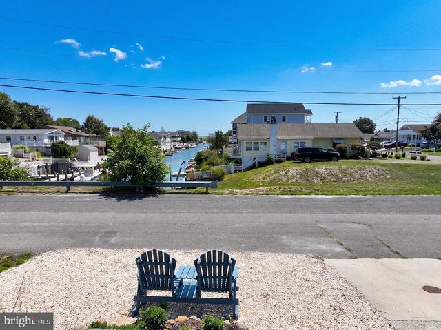 362 SHORE WAY, Tuckerton, NJ 08087