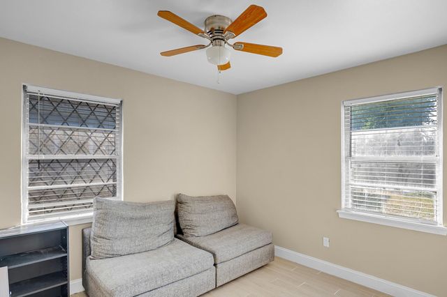 3306 Earl Street, Pasadena, TX 77503