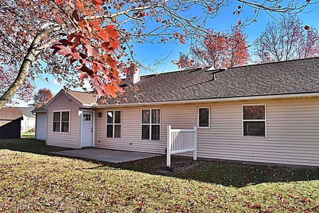 5178 Berkeley Drive, Sheffield Village, OH 44054