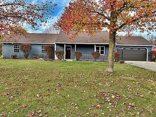 5178 Berkeley Drive, Sheffield Village, OH 44054