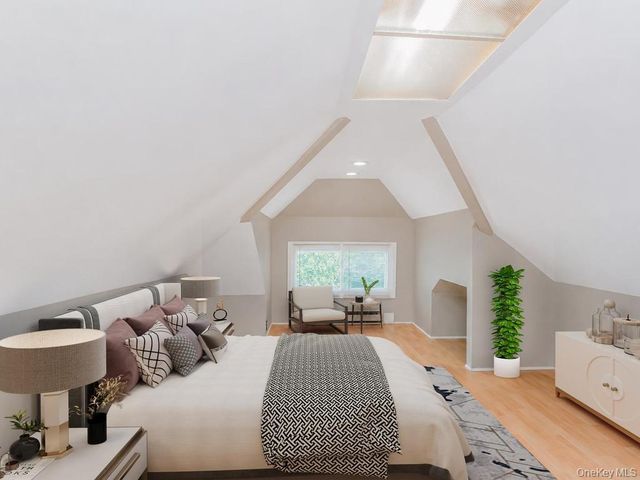 2955 Philip Avenue, Bronx, NY 10465