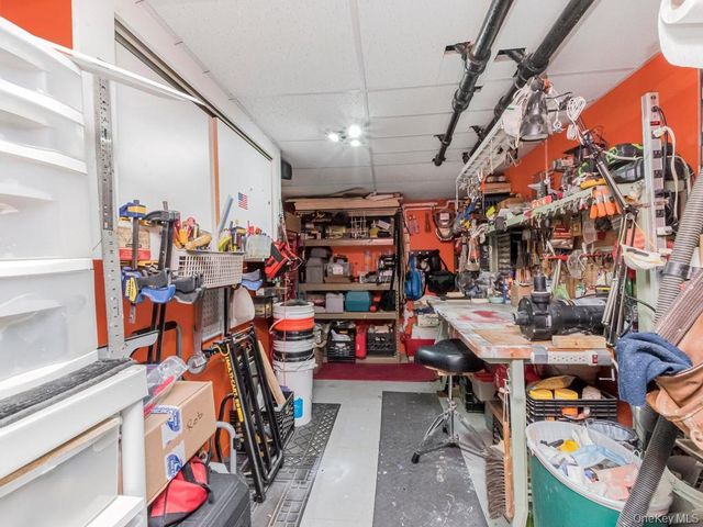 2955 Philip Avenue, Bronx, NY 10465