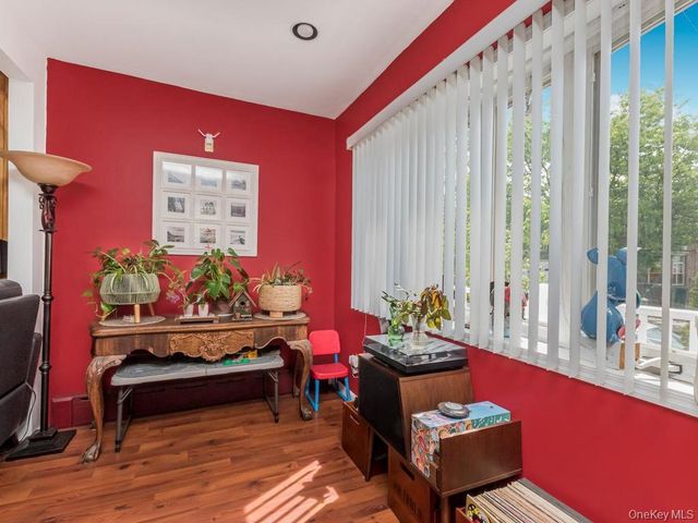 2955 Philip Avenue, Bronx, NY 10465