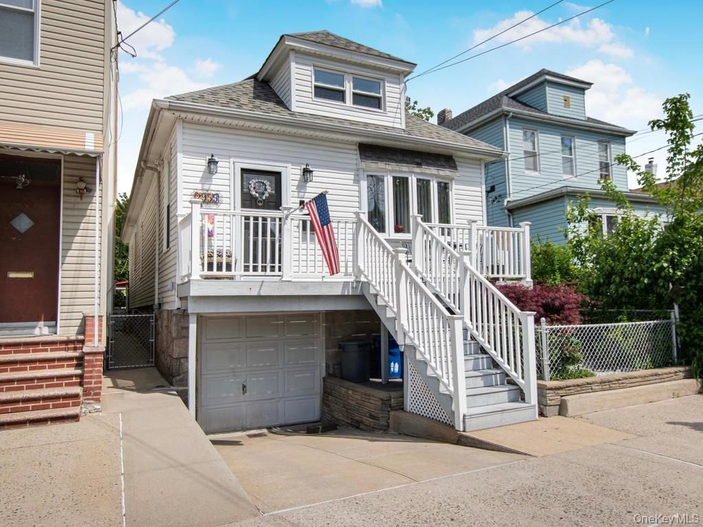 2955 Philip Avenue, Bronx, NY 10465