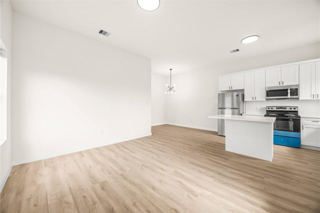 9709 Pelsey Street B, Houston, TX 77029