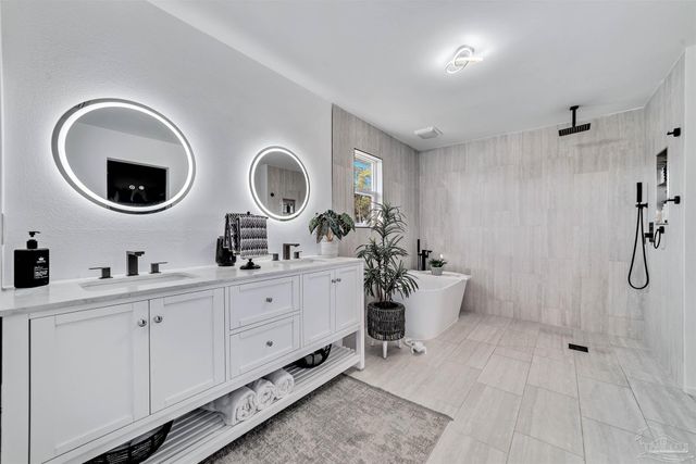 16223 Brigadoon Tr, Gulf Shores, AL 36542