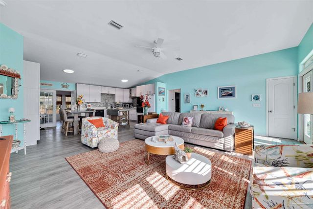 16223 Brigadoon Tr, Gulf Shores, AL 36542