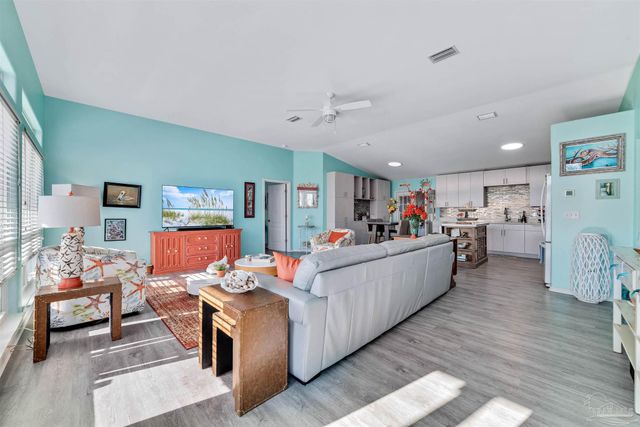 16223 Brigadoon Tr, Gulf Shores, AL 36542