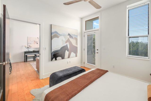 1320 Robert Browning ST 308, Austin, TX 78723
